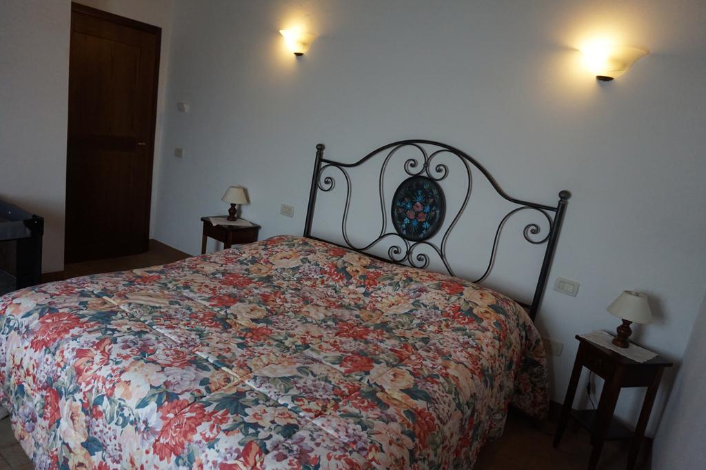 Agriturismo Castagneto Picci Ristonchia Ngoại thất bức ảnh